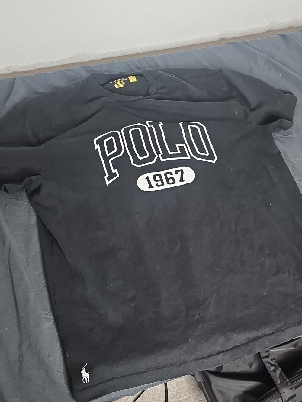 Polo Ralph Lauren Black T-Shirt with Yellow Interior Label - Picture 1 of 4